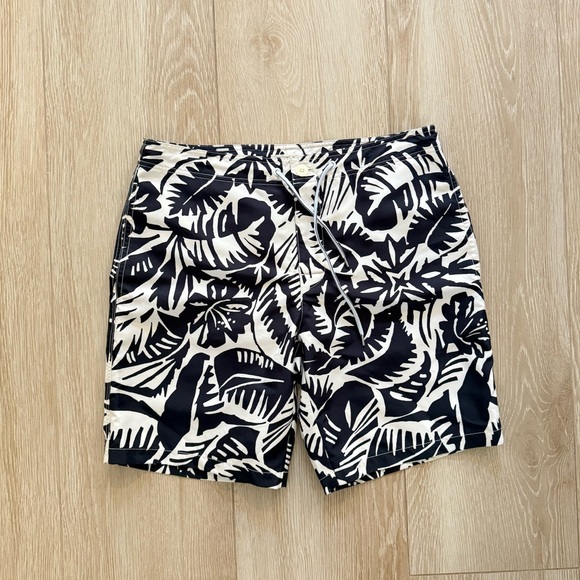 NWOT Club Monaco Men’s Swim Trunks, L - Picture 1 of 4